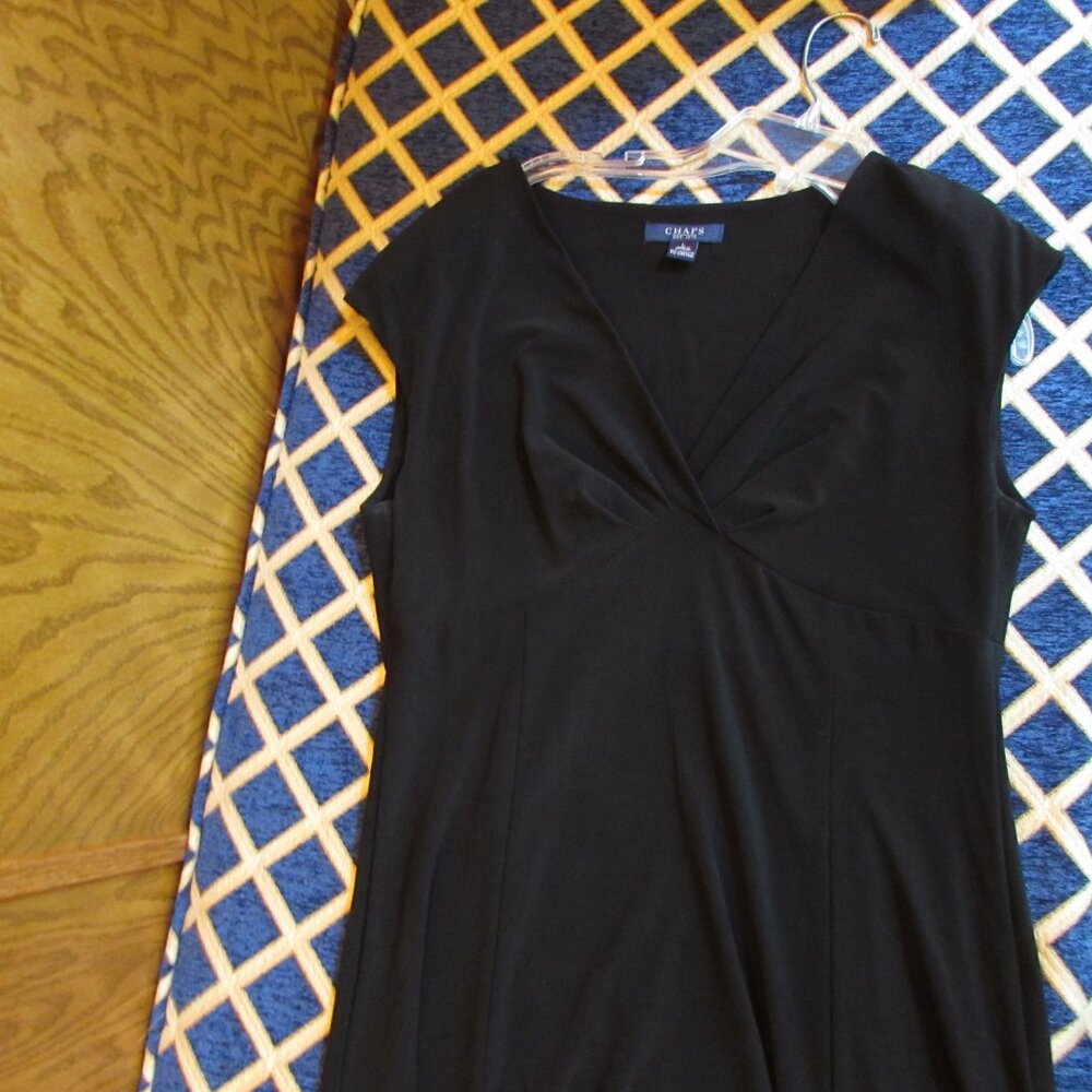 Classy Dress Bundle - image 4